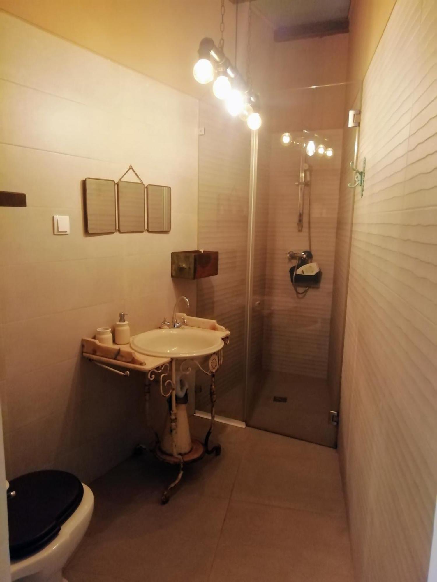 Appartamento Unique Stylish House In Beautiful Graca Lisbona Esterno foto